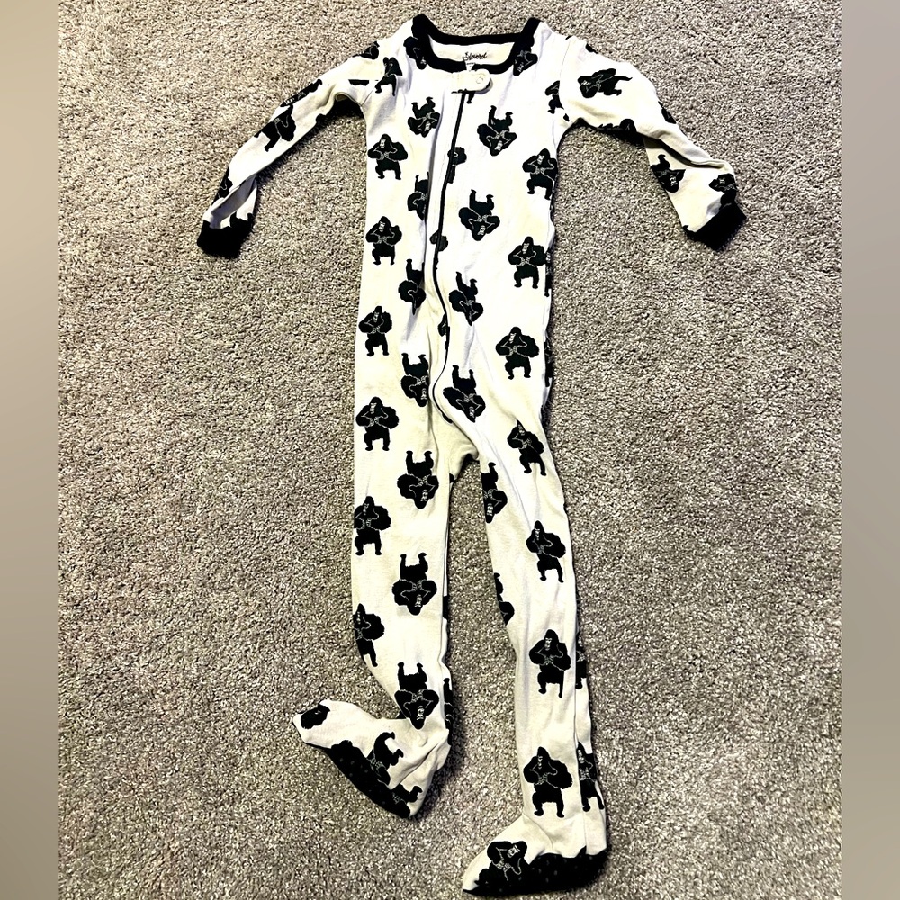 Leveret Gorilla onesie
